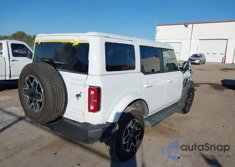 2025 Ford Bronco Outer Banks z USA, uszkodzony, nr VIN 1FMDE8BH9SLB06836